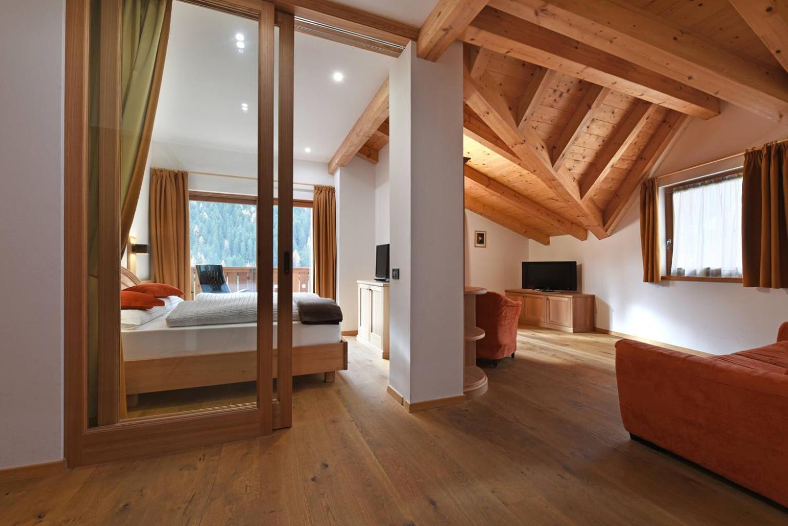Hotel Brunello Ortisei Exterior photo